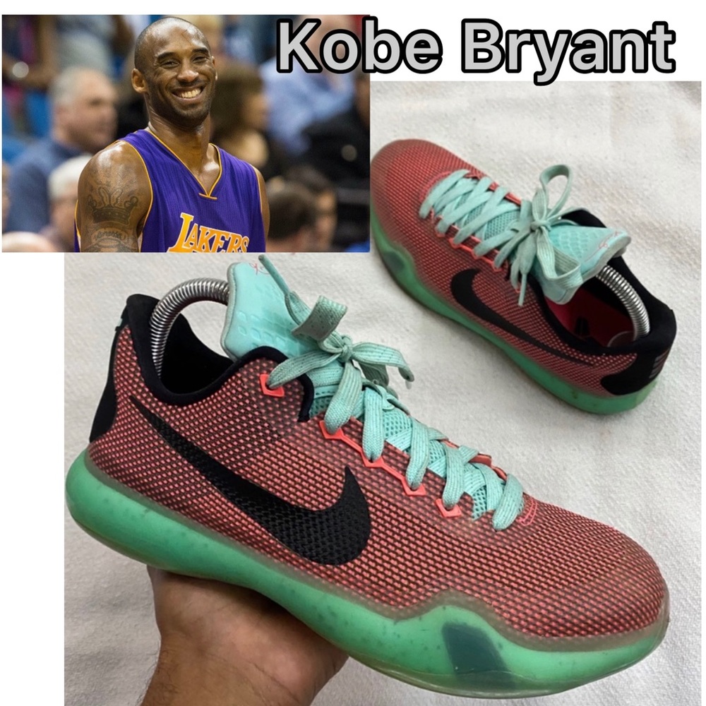 Women’s KOBE BRYANT shoes size 8/ Kobe Easter